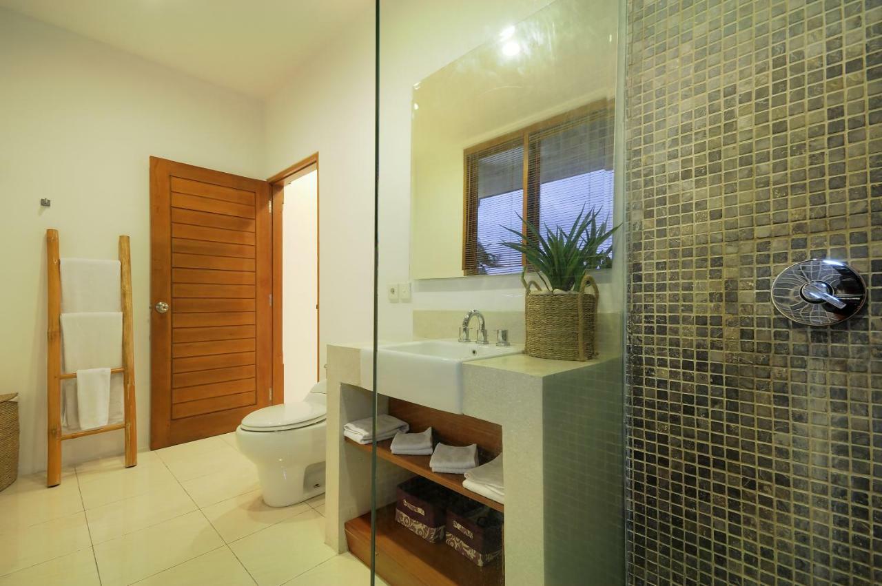Villa Wania Kuta Lombok Buitenkant foto